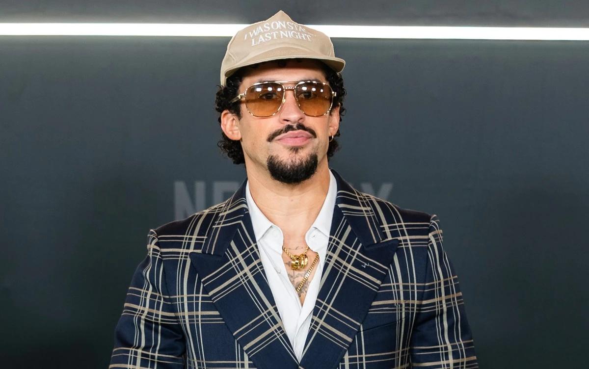 أغنية باد باني “DtMF” تتصدر Hot 100 بعد عرض السوبربول