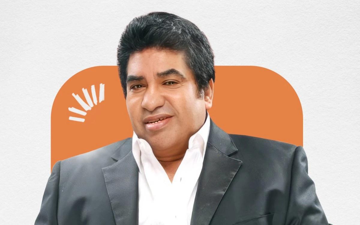 أحمد عدوية.. صوت الشارع الذي هزم الذوق الرسمي!