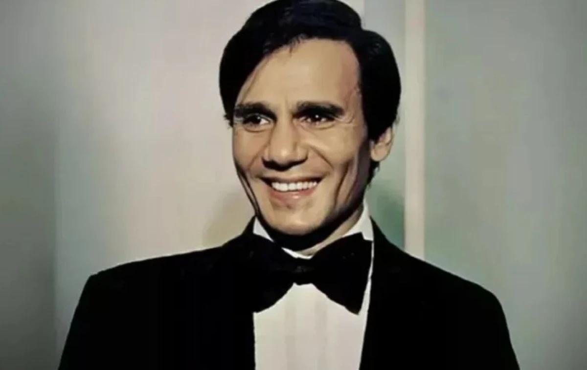 نجاح فيلم مايكل جاكسون يشعل حلم العندليب على الشاشة الكبيرة